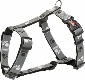 Trixie "Silver Reflect" Harness (X-Small-Small) 30-40 cm/15 mm (Black/Silver Grey)